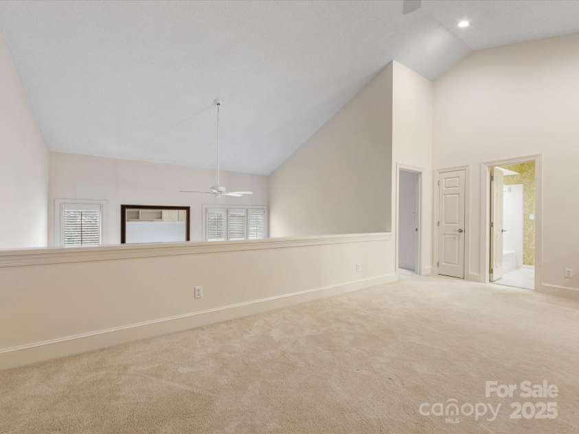 2027 Meadowood Lane, Charlotte, NC 28211.  MLS# CAR4224045, YatesRealty ID 11807. Loft on 2nd Floor overlooks Great Room