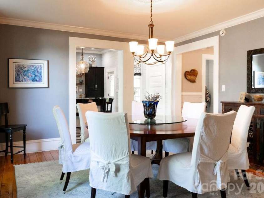 517 Sunnyside Drive, Concord, NC 28025.  MLS# CAR4367773, YatesRealty ID 11808. Dining room 