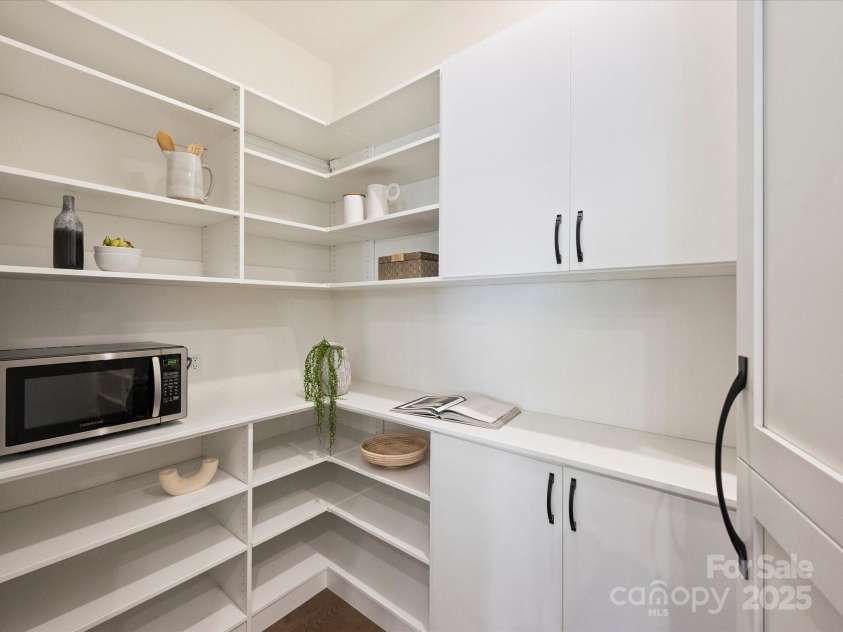 100 Verbena Court, Weddington, NC 28173.  MLS# CAR4247154, YatesRealty ID 11809. 