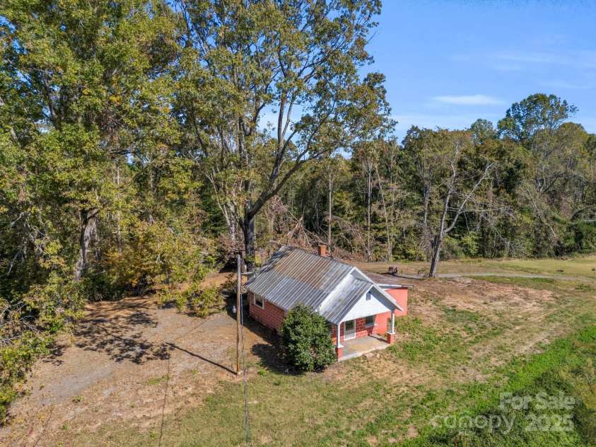 6271 NC Hwy 108 Highway, Mill Spring, NC 28756.  MLS# CAR4275123, YatesRealty ID 1181. 