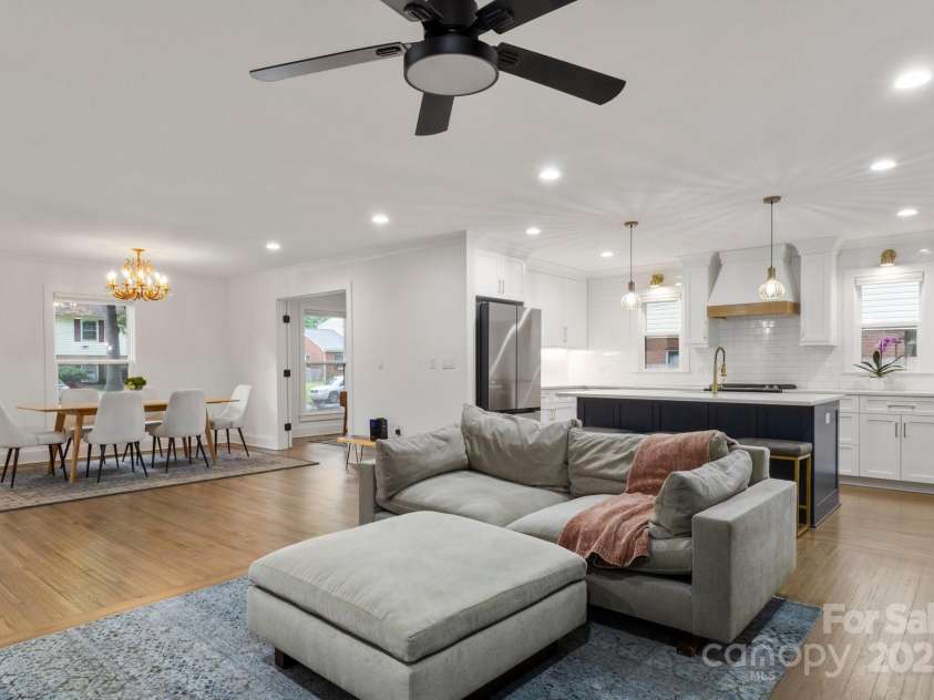 3538 Denson Place, Charlotte, NC 28215.  MLS# CAR4253451, YatesRealty ID 11810. 