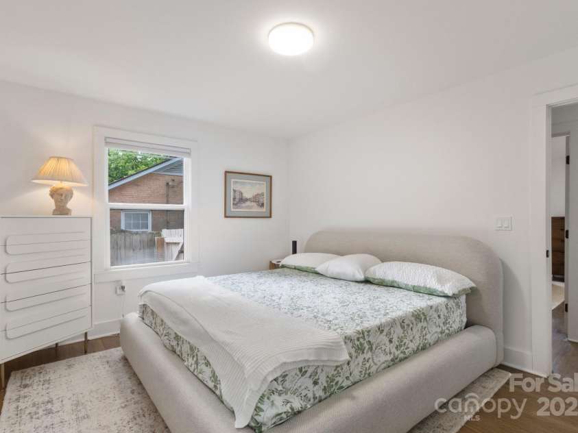 3538 Denson Place, Charlotte, NC 28215.  MLS# CAR4253451, YatesRealty ID 11810. 