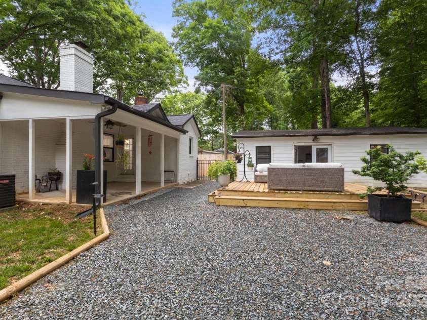 3538 Denson Place, Charlotte, NC 28215.  MLS# CAR4253451, YatesRealty ID 11810. 