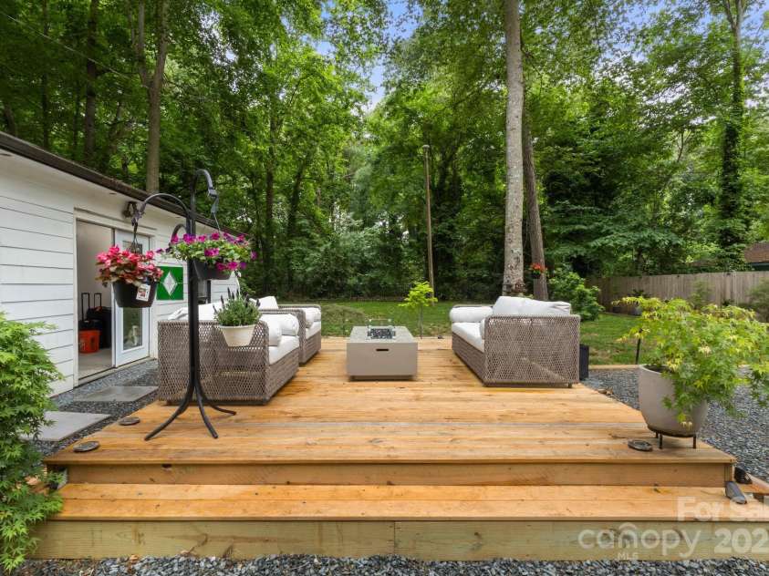 3538 Denson Place, Charlotte, NC 28215.  MLS# CAR4253451, YatesRealty ID 11810. 