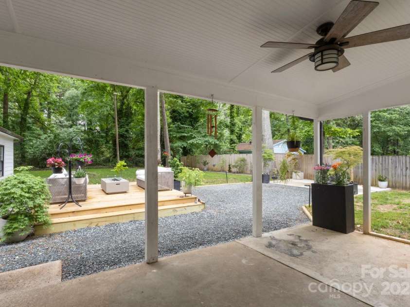 3538 Denson Place, Charlotte, NC 28215.  MLS# CAR4253451, YatesRealty ID 11810. Covered Patio