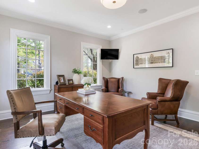 1930 Queens Road, Charlotte, NC 28207.  MLS# CAR4367656, YatesRealty ID 11811. Study