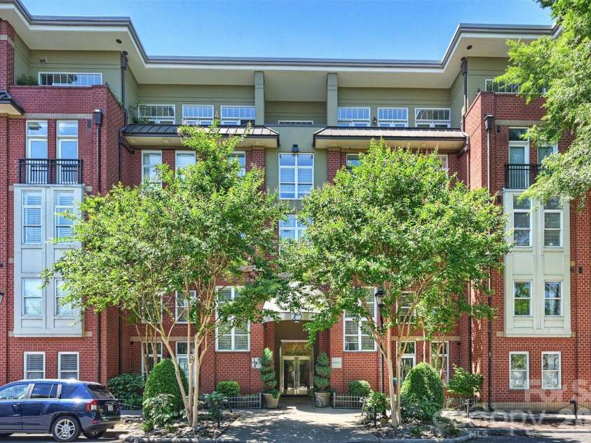 1320 Fillmore Avenue, Charlotte, NC 28203.  MLS# CAR4387004, YatesRealty ID 11812. 