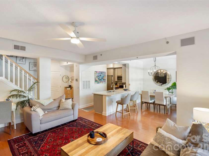1320 Fillmore Avenue, Charlotte, NC 28203.  MLS# CAR4424806, YatesRealty ID 11812. 