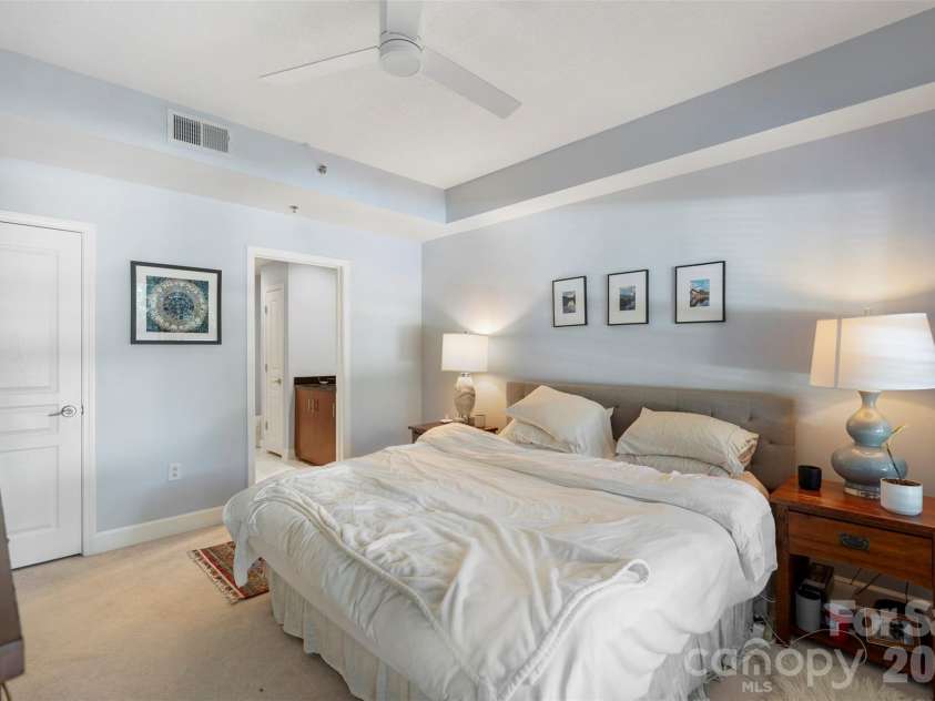 1320 Fillmore Avenue, Charlotte, NC 28203.  MLS# CAR4424806, YatesRealty ID 11812. 