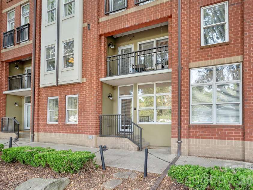 1320 Fillmore Avenue, Charlotte, NC 28203.  MLS# CAR4424806, YatesRealty ID 11812. 