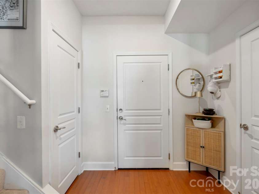 1320 Fillmore Avenue, Charlotte, NC 28203.  MLS# CAR4424806, YatesRealty ID 11812. 