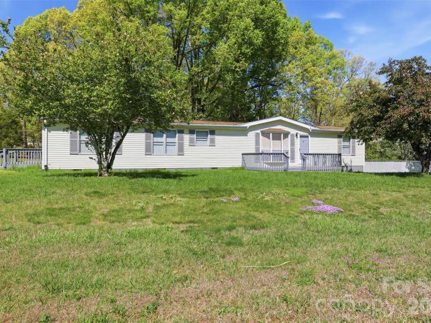 1235 Cheyenne Oaks Drive, Claremont, NC 28610.  MLS# CAR4368831, YatesRealty ID 11816. 