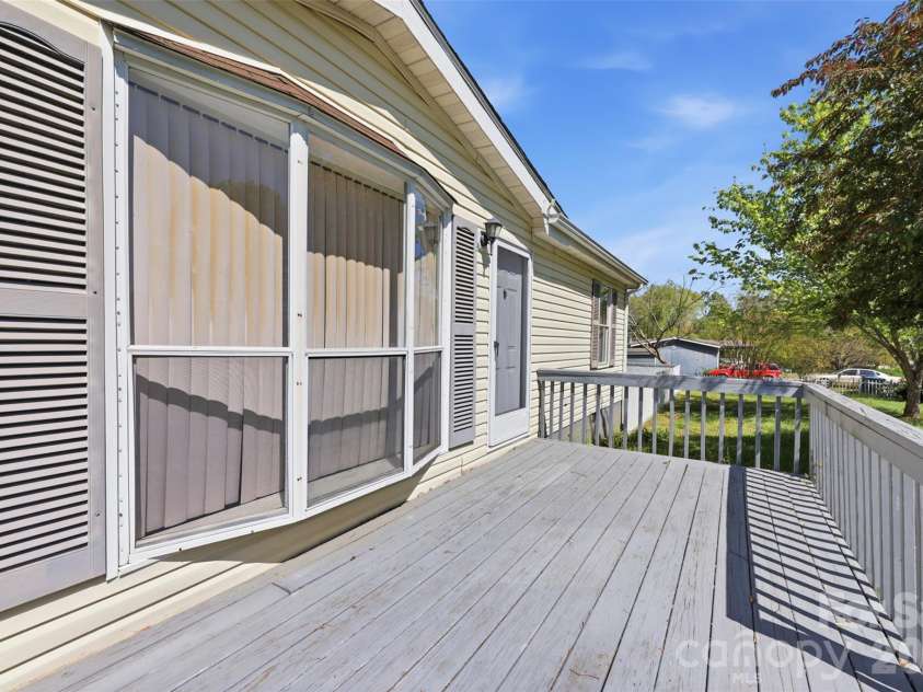 1235 Cheyenne Oaks Drive, Claremont, NC 28610.  MLS# CAR4368831, YatesRealty ID 11816. 