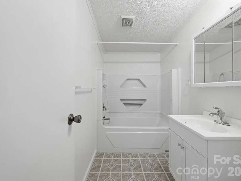1235 Cheyenne Oaks Drive, Claremont, NC 28610.  MLS# CAR4368831, YatesRealty ID 11816. 