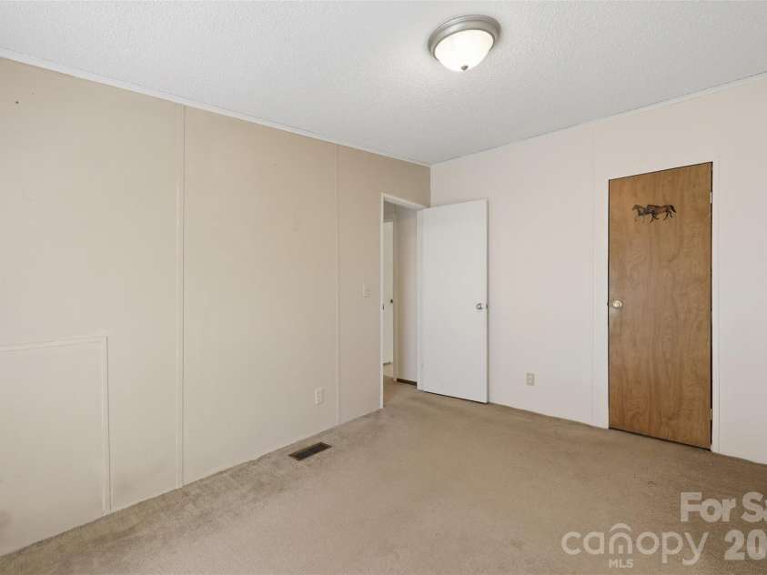 1235 Cheyenne Oaks Drive, Claremont, NC 28610.  MLS# CAR4368831, YatesRealty ID 11816. 