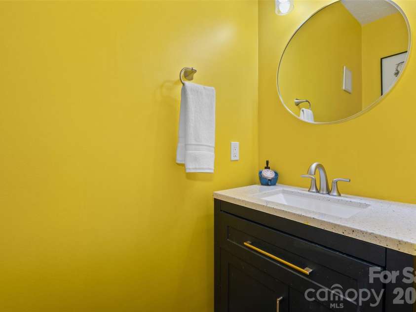 15 Kylie Grace Lane, Candler, NC 28715.  MLS# CAR4368164, YatesRealty ID 11817. 