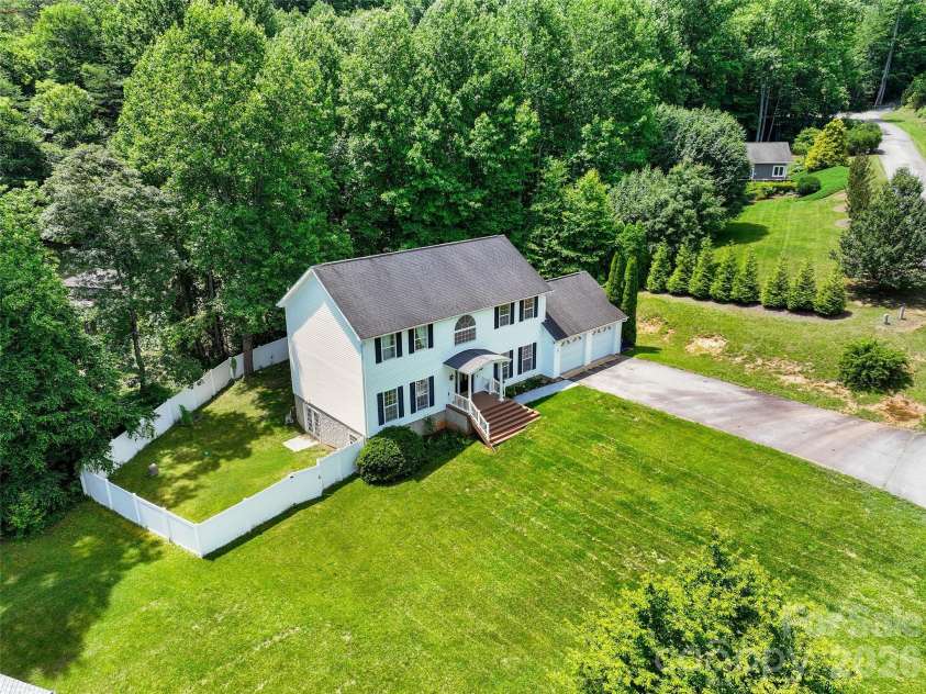 15 Kylie Grace Lane, Candler, NC 28715.  MLS# CAR4368164, YatesRealty ID 11817. 