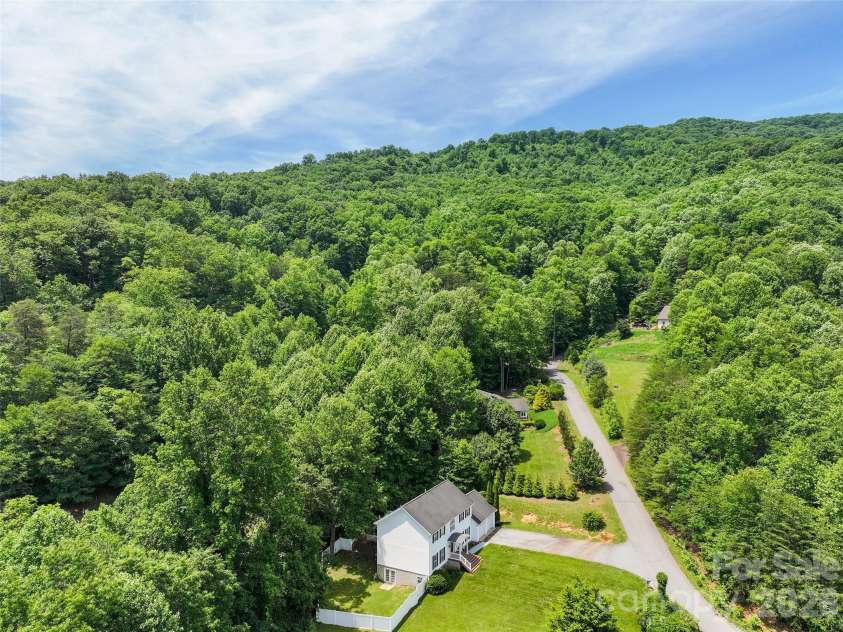 15 Kylie Grace Lane, Candler, NC 28715.  MLS# CAR4368164, YatesRealty ID 11817. 