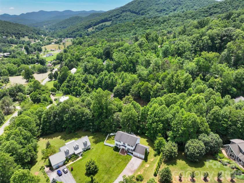 15 Kylie Grace Lane, Candler, NC 28715.  MLS# CAR4368164, YatesRealty ID 11817. 