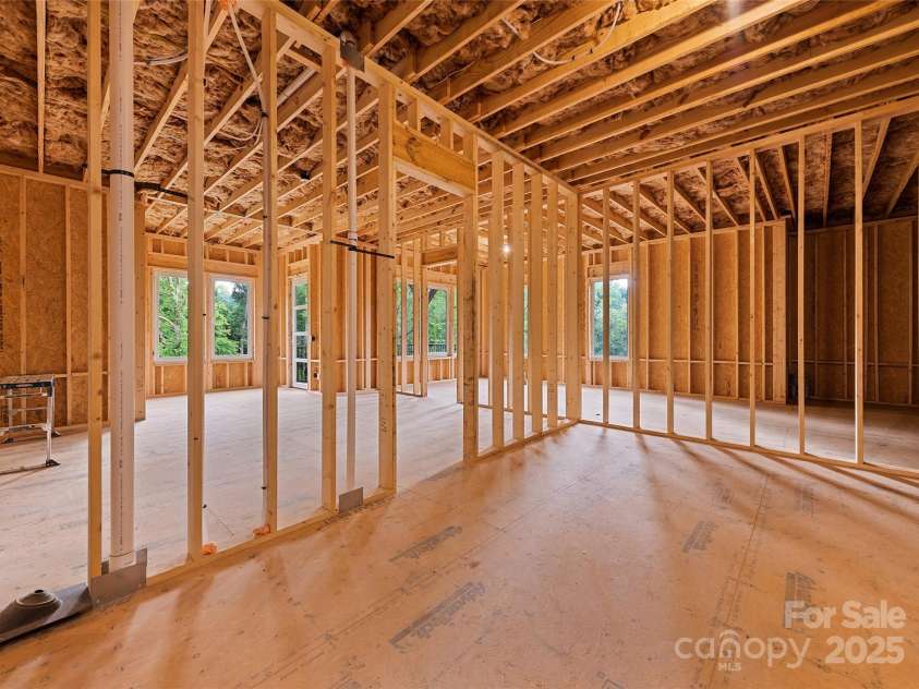 27 George Allen Ridge, Arden, NC 28704.  MLS# CAR4241501, YatesRealty ID 11818. 