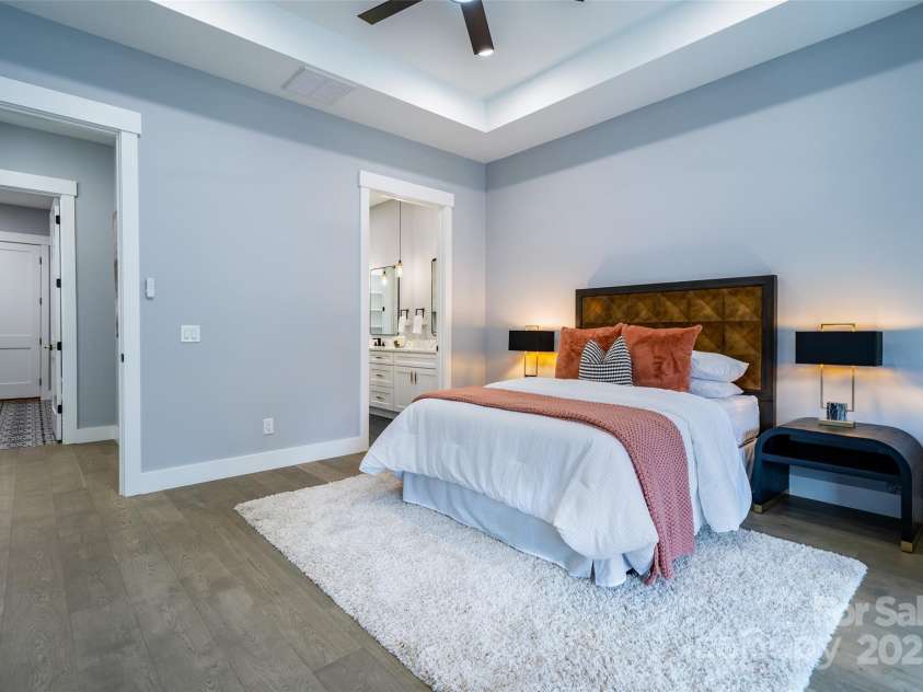 27 George Allen Ridge, Arden, NC 28704.  MLS# CAR4301850, YatesRealty ID 11818. 