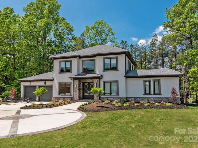 4067 Rivendell Road, Denver, NC 28037.  MLS# CAR4307726, YatesRealty ID 1182. 4067 Rivendell Road