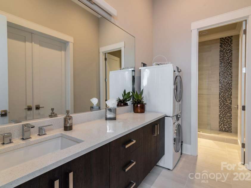 4067 Rivendell Road, Denver, NC 28037.  MLS# CAR4307726, YatesRealty ID 1182. Bath Lower Level