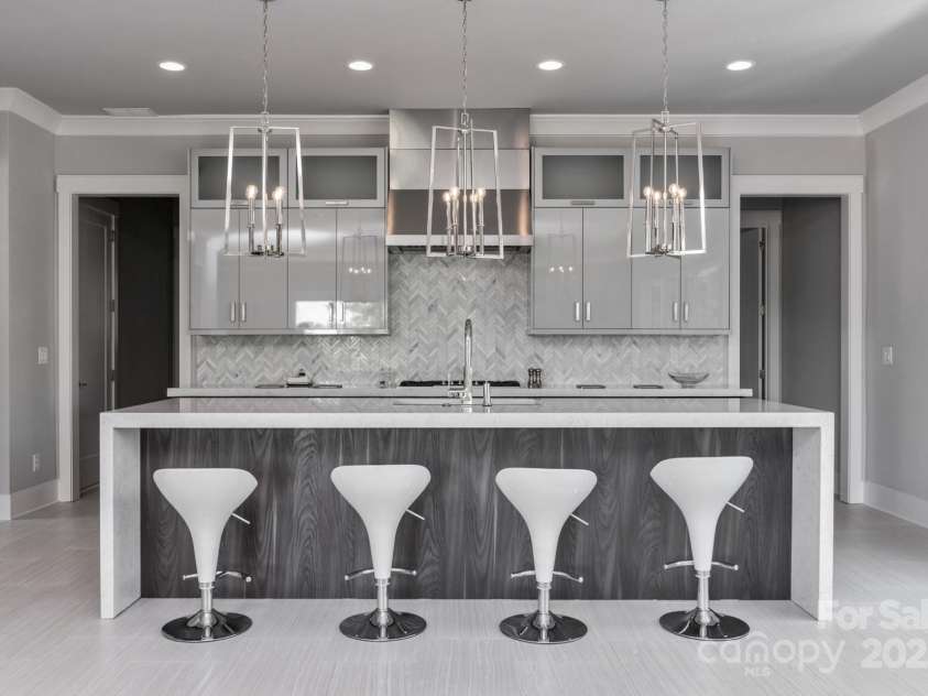 4067 Rivendell Road, Denver, NC 28037.  MLS# CAR4307726, YatesRealty ID 1182. Kitchen