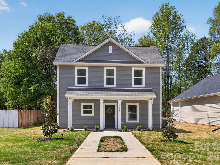 228 Rhyne Station Road, Charlotte, NC 28214.  MLS# CAR4353612, YatesRealty ID 11820. 