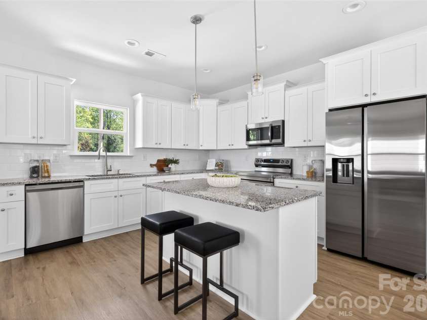 228 Rhyne Station Road, Charlotte, NC 28214.  MLS# CAR4353612, YatesRealty ID 11820. 
