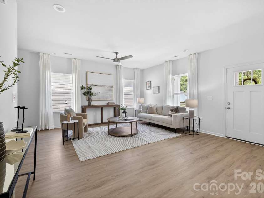228 Rhyne Station Road, Charlotte, NC 28214.  MLS# CAR4353612, YatesRealty ID 11820. 