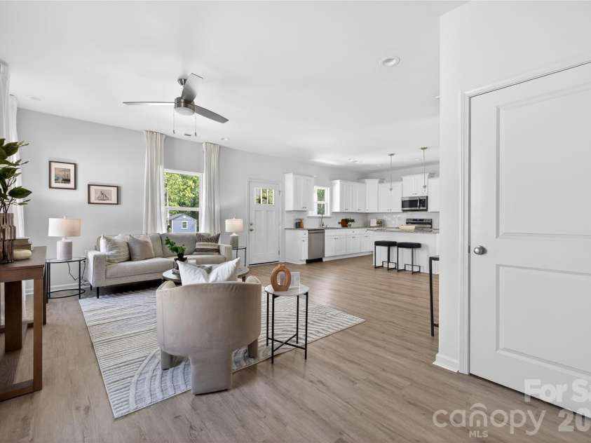 228 Rhyne Station Road, Charlotte, NC 28214.  MLS# CAR4353612, YatesRealty ID 11820. 