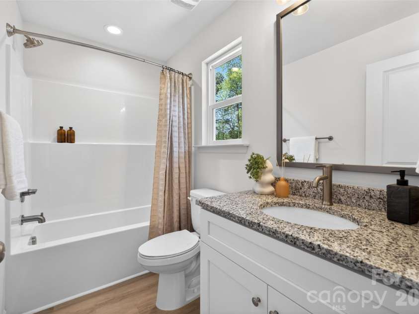 228 Rhyne Station Road, Charlotte, NC 28214.  MLS# CAR4353612, YatesRealty ID 11820. 