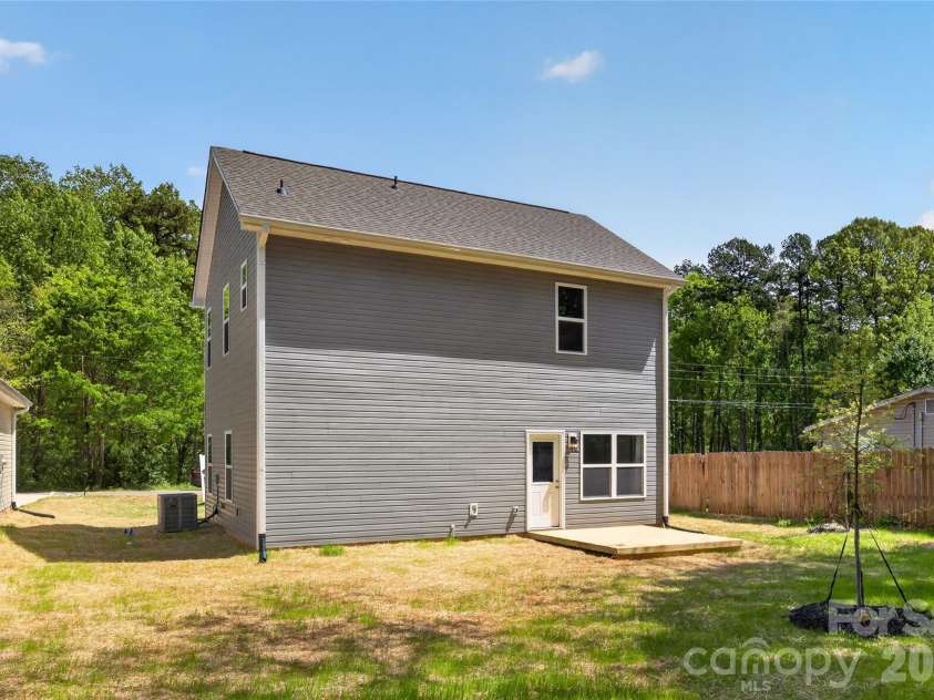 228 Rhyne Station Road, Charlotte, NC 28214.  MLS# CAR4353612, YatesRealty ID 11820. 