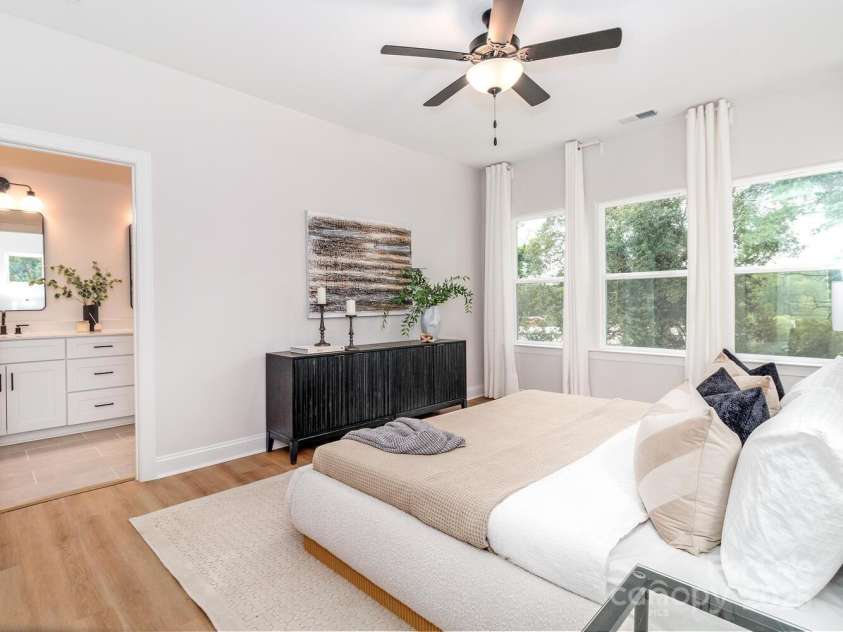 2505-2507 Elon Street, Charlotte, NC 28208.  MLS# CAR4246389, YatesRealty ID 11820. 