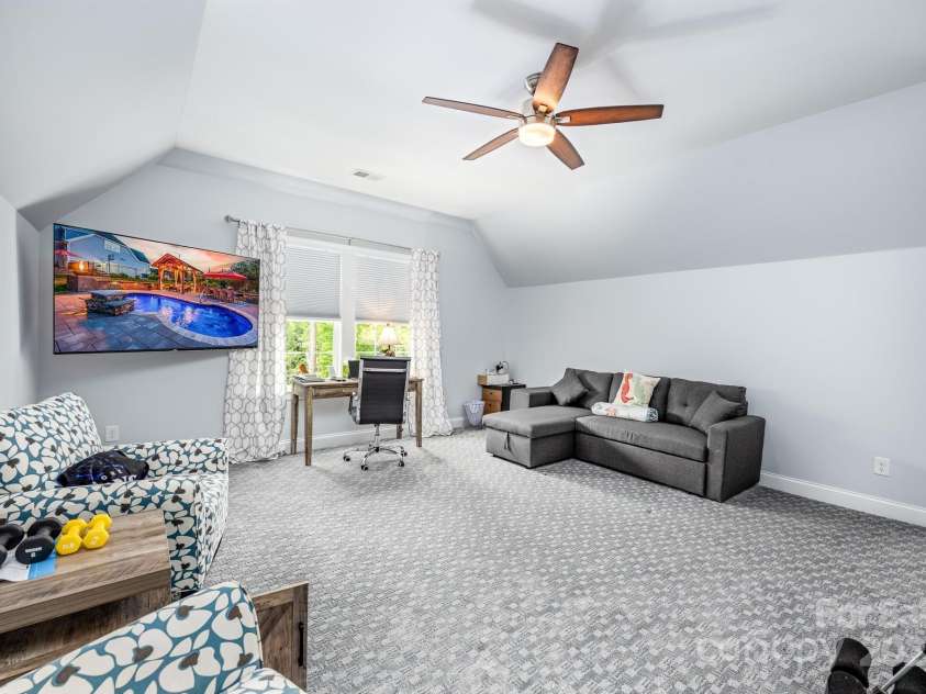 3992 Blue Dory Lane, Denver, NC 28037.  MLS# CAR4253004, YatesRealty ID 11821. Bonus Room