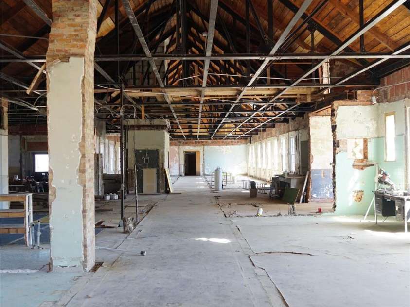 330 Carolina Drive, Tryon, NC 28782.  MLS# CAR4154073, YatesRealty ID 11822. 