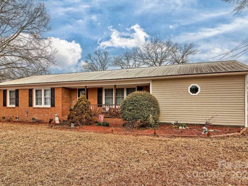 1467 Airport Road, Pageland, SC 29728.  MLS# CAR4123992, YatesRealty ID 11823. 