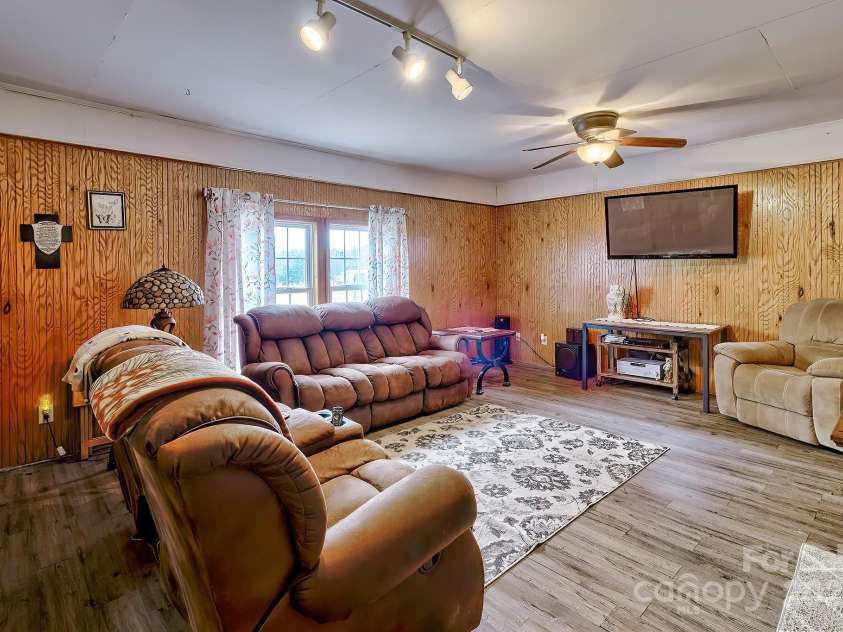 1467 Airport Road, Pageland, SC 29728.  MLS# CAR4123992, YatesRealty ID 11823. 