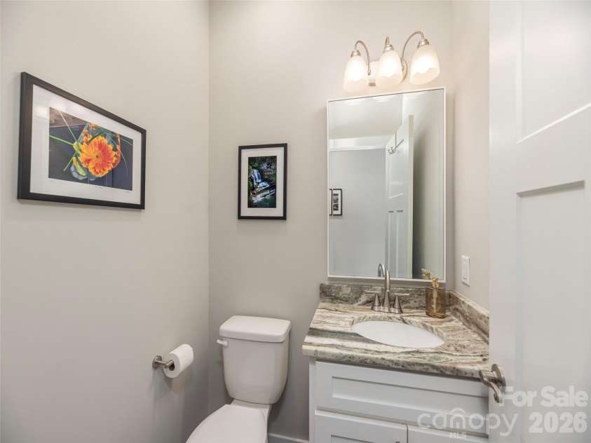 63 Leyland Circle, Hendersonville, NC 28792.  MLS# CAR4361043, YatesRealty ID 11823. 