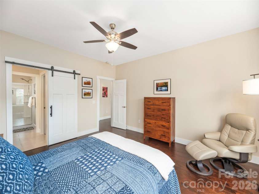 63 Leyland Circle, Hendersonville, NC 28792.  MLS# CAR4361043, YatesRealty ID 11823. 