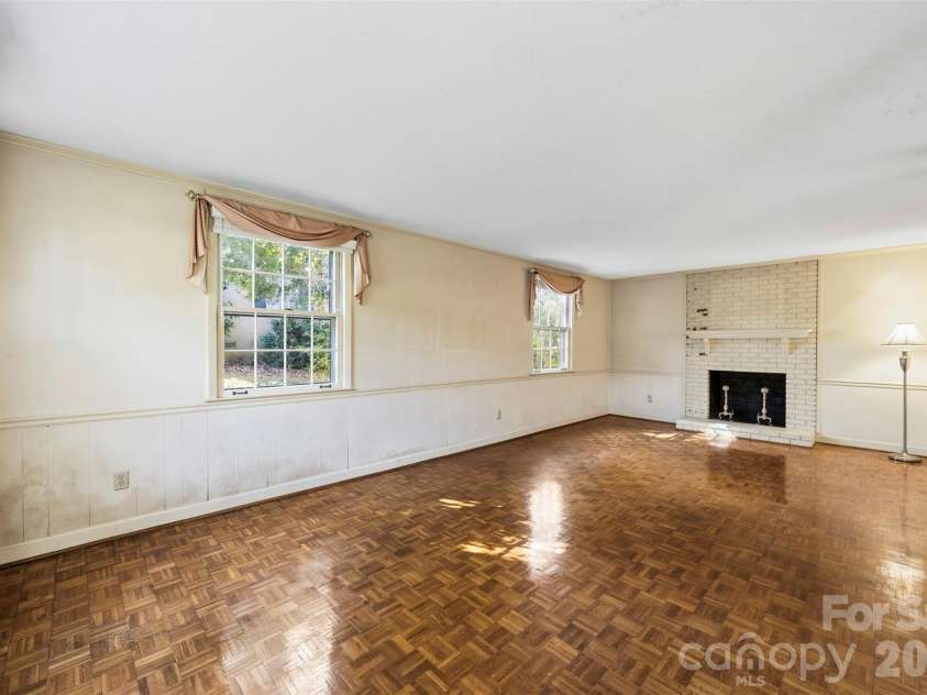 2968 Club Drive, Gastonia, NC 28054.  MLS# CAR4354089, YatesRealty ID 11826. 