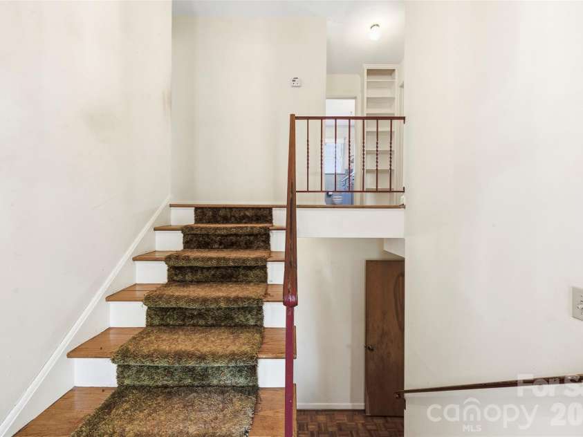 2968 Club Drive, Gastonia, NC 28054.  MLS# CAR4354089, YatesRealty ID 11826. 