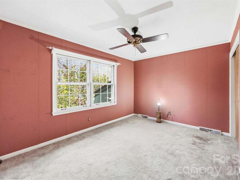 2968 Club Drive, Gastonia, NC 28054.  MLS# CAR4354089, YatesRealty ID 11826. 