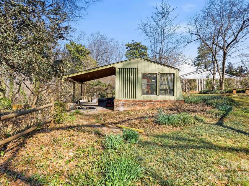 2968 Club Drive, Gastonia, NC 28054.  MLS# CAR4354089, YatesRealty ID 11826. 
