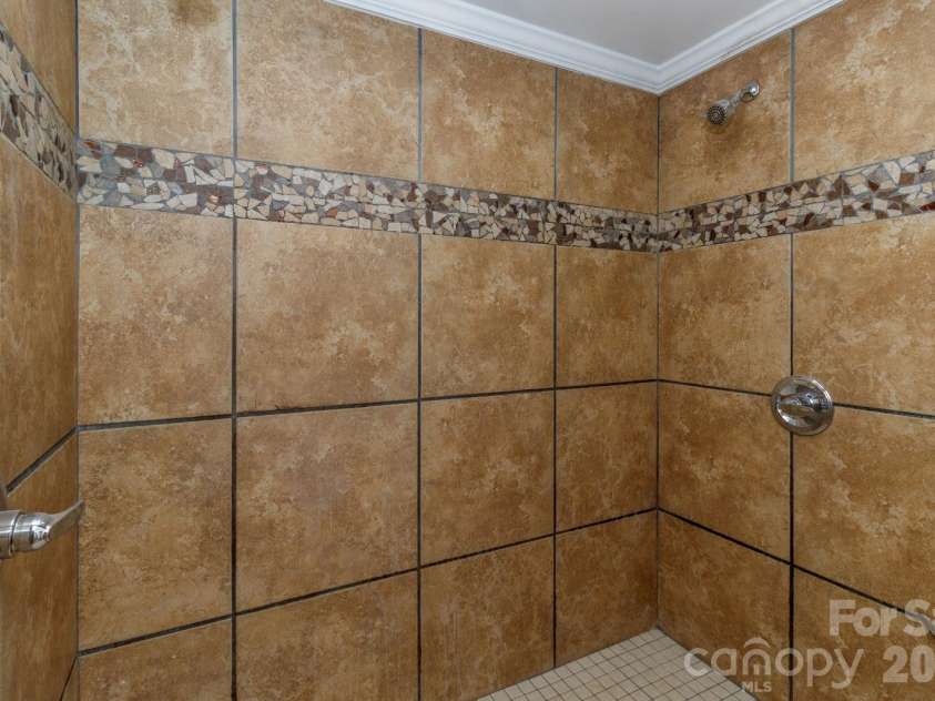 123 Riverside Drive, Mount Holly, NC 28120.  MLS# CAR4388730, YatesRealty ID 1183. 