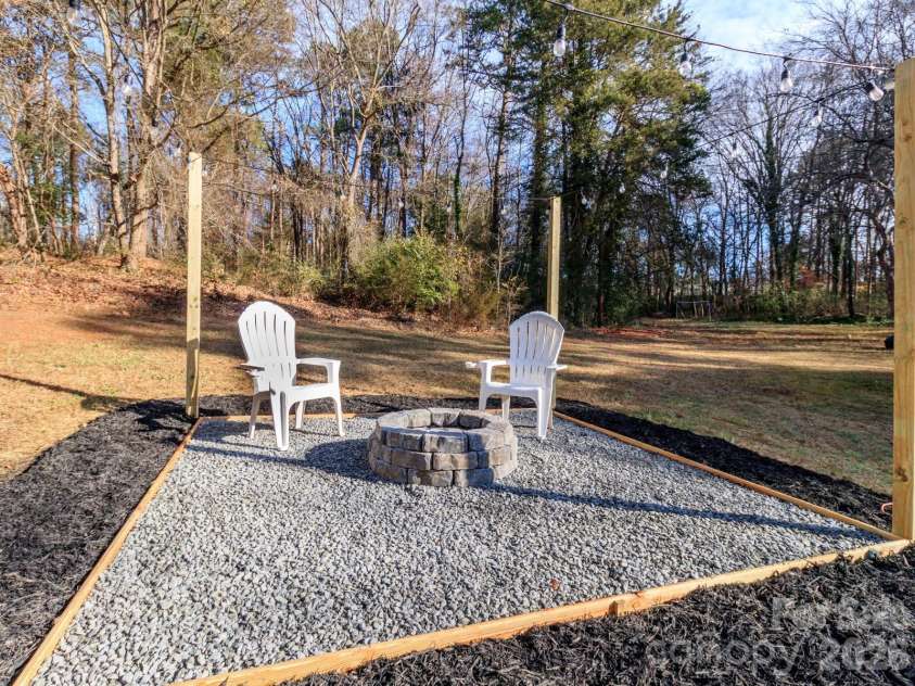 123 Riverside Drive, Mount Holly, NC 28120.  MLS# CAR4388730, YatesRealty ID 1183. 