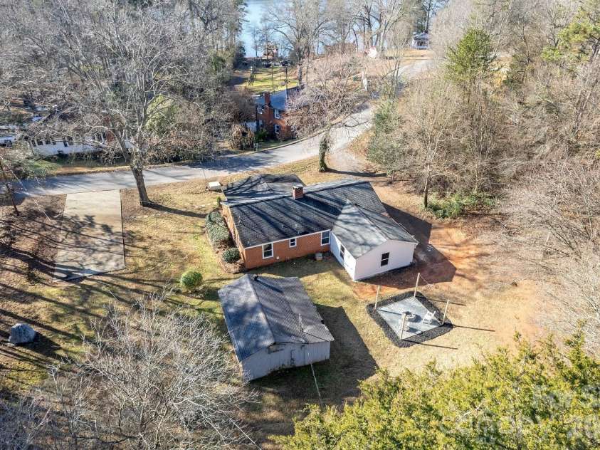 123 Riverside Drive, Mount Holly, NC 28120.  MLS# CAR4388730, YatesRealty ID 1183. 