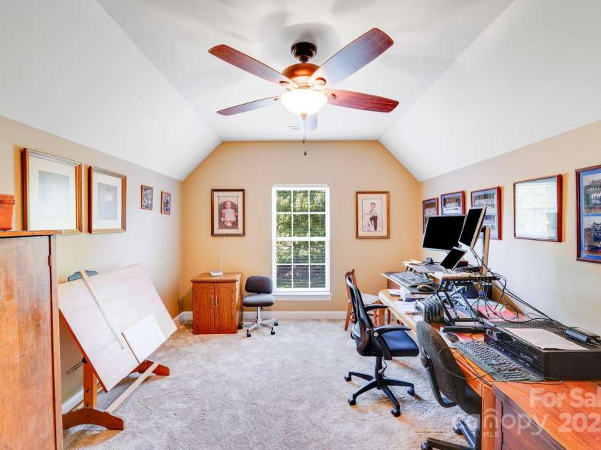 9433 Stonebridge Way, Mint Hill, NC 28227.  MLS# CAR4253893, YatesRealty ID 11830. 