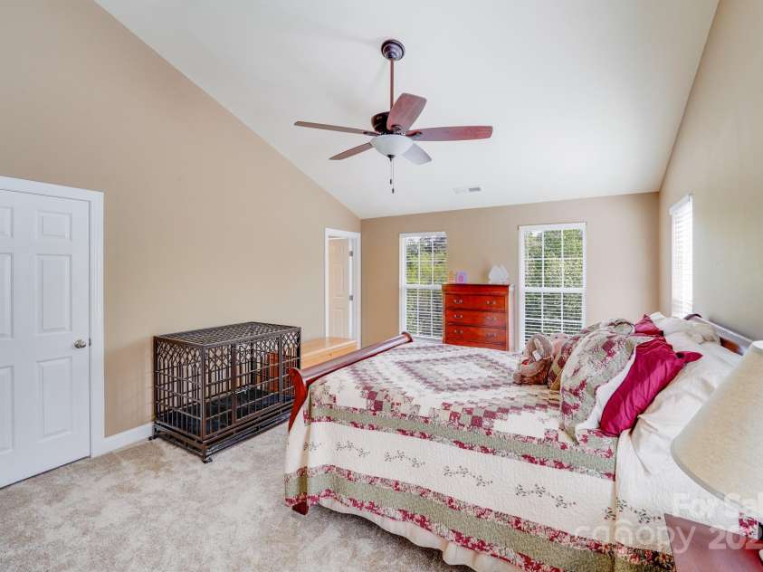 9433 Stonebridge Way, Mint Hill, NC 28227.  MLS# CAR4253893, YatesRealty ID 11830. 